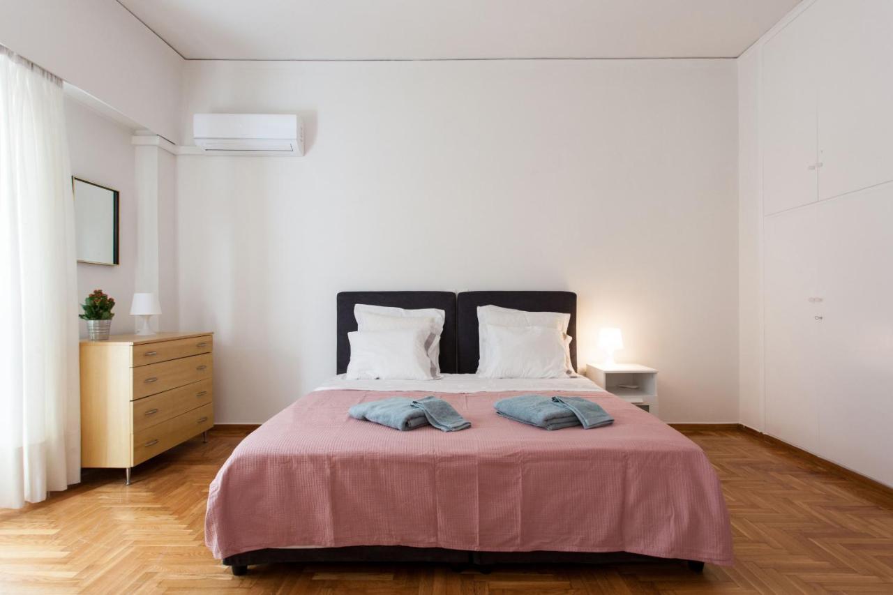 2 Bdrm Apt For Up To 6 Guests Next To Acropolis Museum Atény Exteriér fotografie