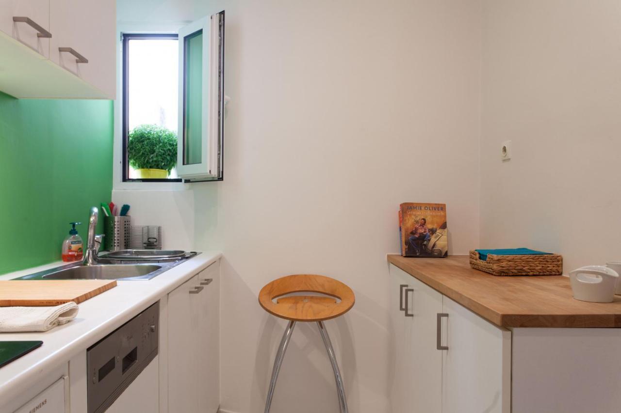 2 Bdrm Apt For Up To 6 Guests Next To Acropolis Museum Atény Exteriér fotografie